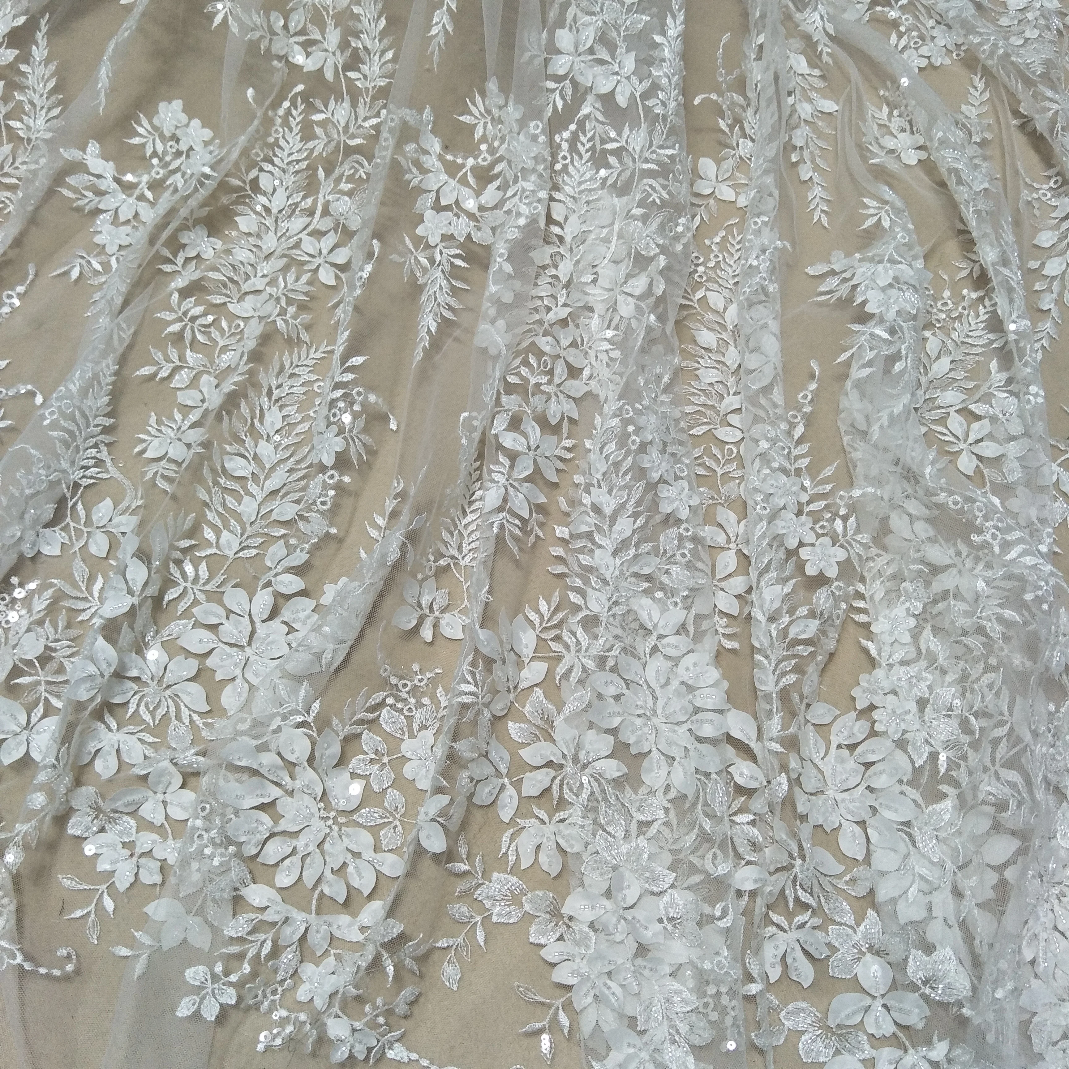 Sequined Lace Fabric for Wedding Dress, Bridal Dress, Sale by Yard, New Arrival