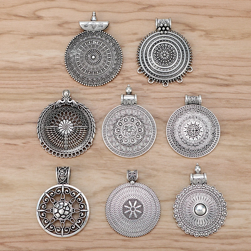 6 sztuk Bohemia Flower okrągłe kółka antyczne srebro kolorowe wisiorki Charms na naszyjnik komponenty do biżuterii akcesoria do robienia