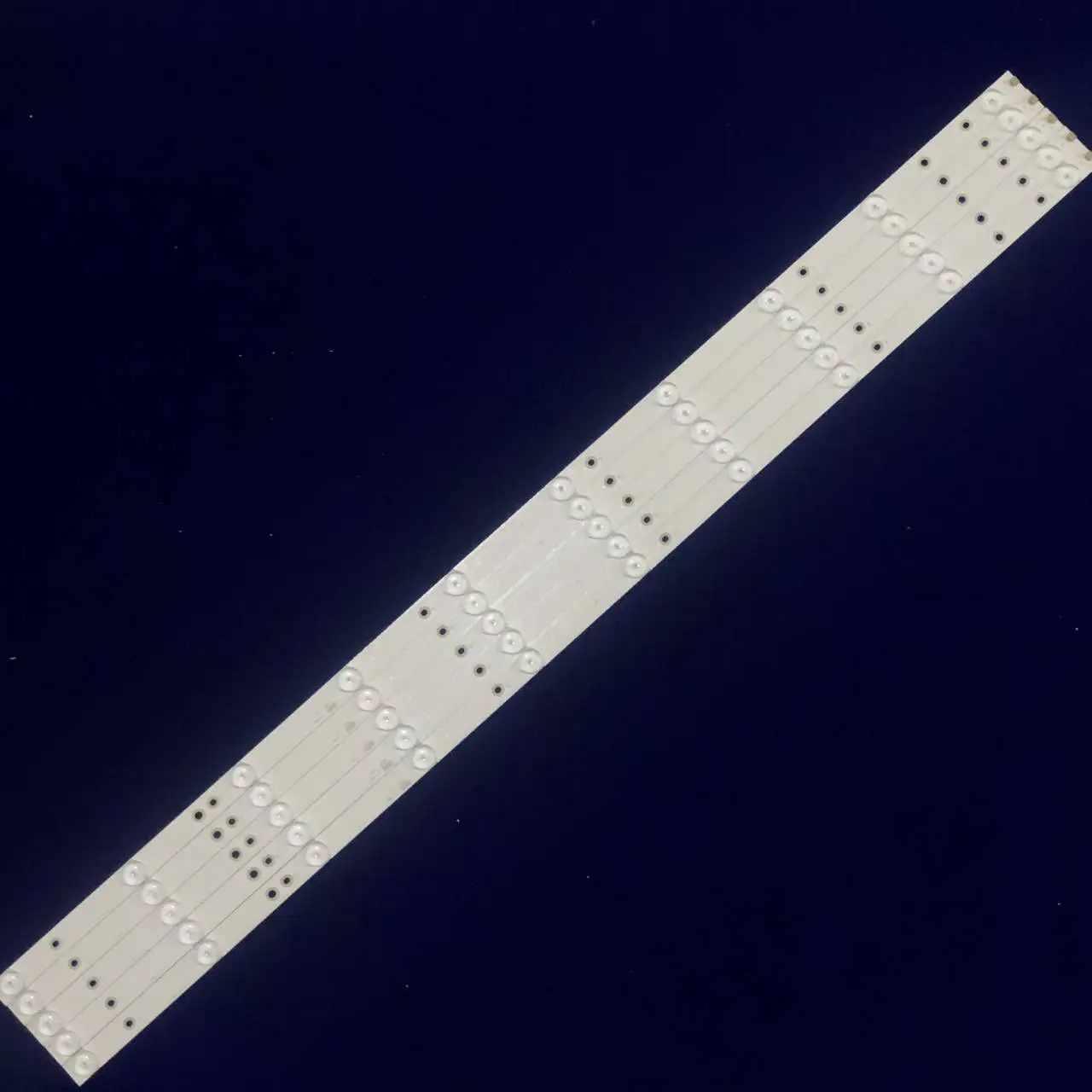 LED strip For 43PUS6262/12 43PUS6523 43PUS6503 43PUS6260 43PUS6162 43PUS6753 43PUS6412 LB43104 V0_02 LBM430M0801-BW-3