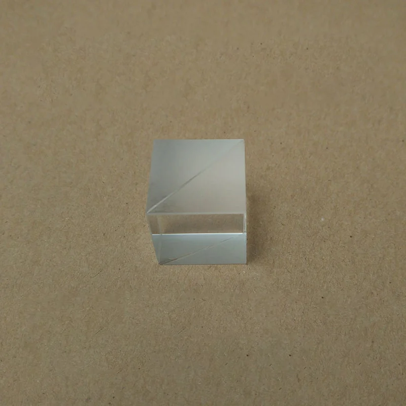 25*25*25mm Optical Glass Beam Splitting Prism, Semi-reflective and Semi-transparent Cube, Split Ratio 5: 5