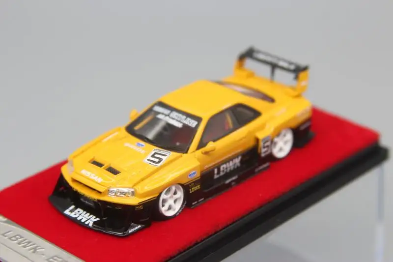 Stance 1:64 NISSAN  Skyline GT-R R34 LB LBWK Liberty Walk Super Silhouette Collection of die-cast resin car model ornaments