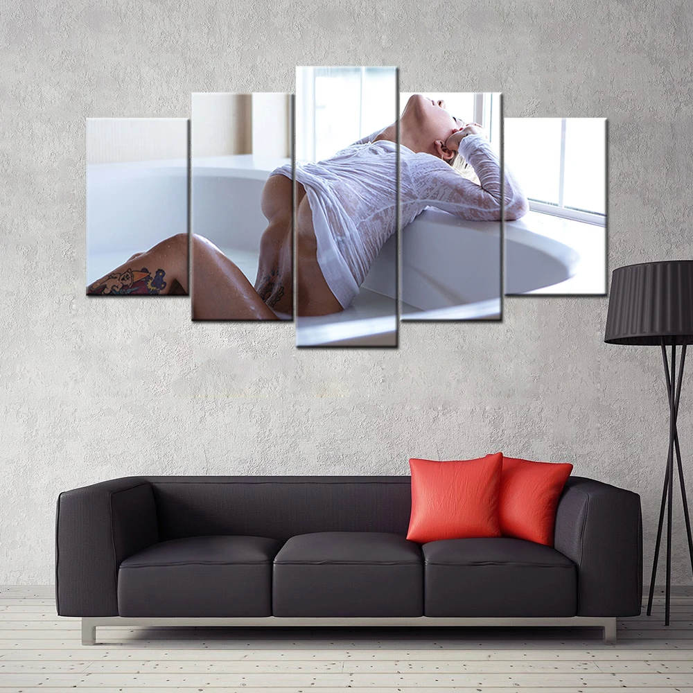 

Wall Art Framework 5 Pieces Canvas Paintings Prints Posters Sexy Girl in Bathtub Wet Body Pictures Home Decor For Living Room