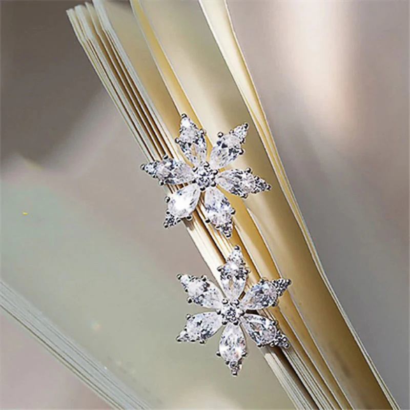 Huitan Aesthetic Flower Stud Earrings for Women with AAA Cubic Zirconia Stone Wedding Party Fashion Versatile Earrings Jewelry