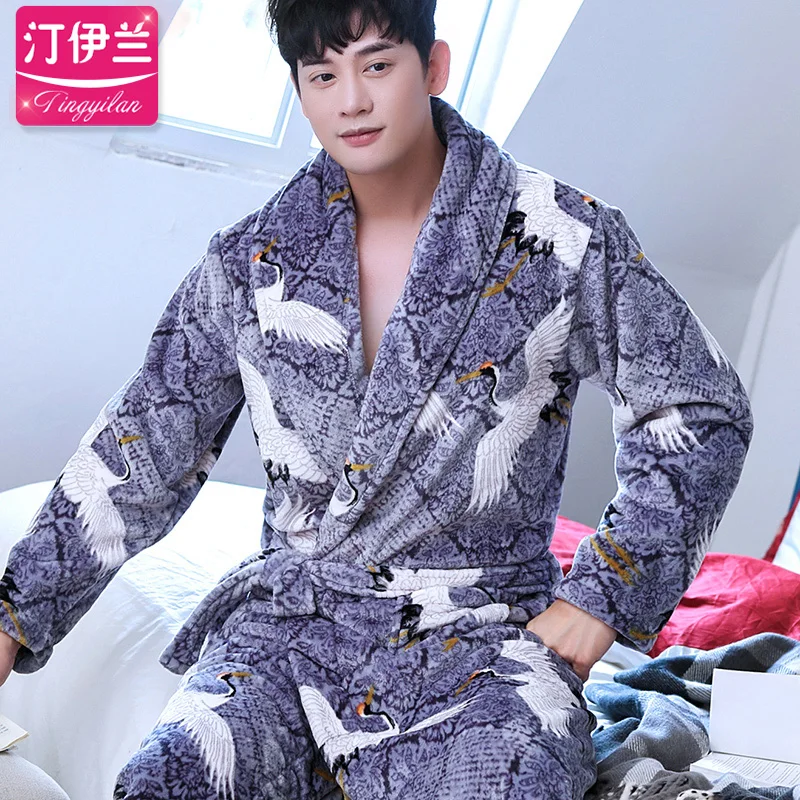 

H5949 Man Robe Male Plus Thick Coral Velvet Bathrobe Large Size Home Clothes Autumn Winter Warm Long Sleeve Flannel Nightwear