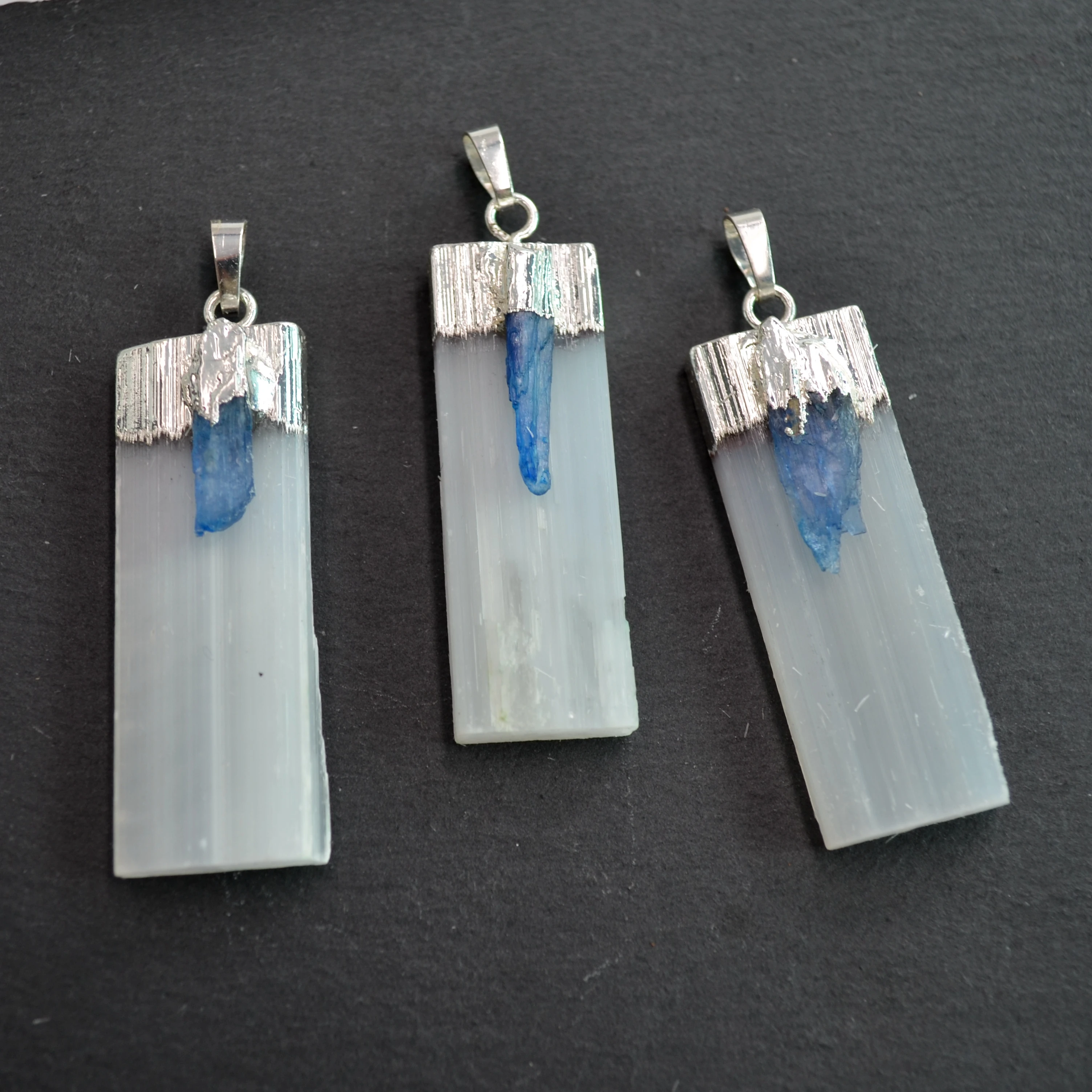 New silvery Electroplated Selenite pendant with Blue kyanite for jewelry making