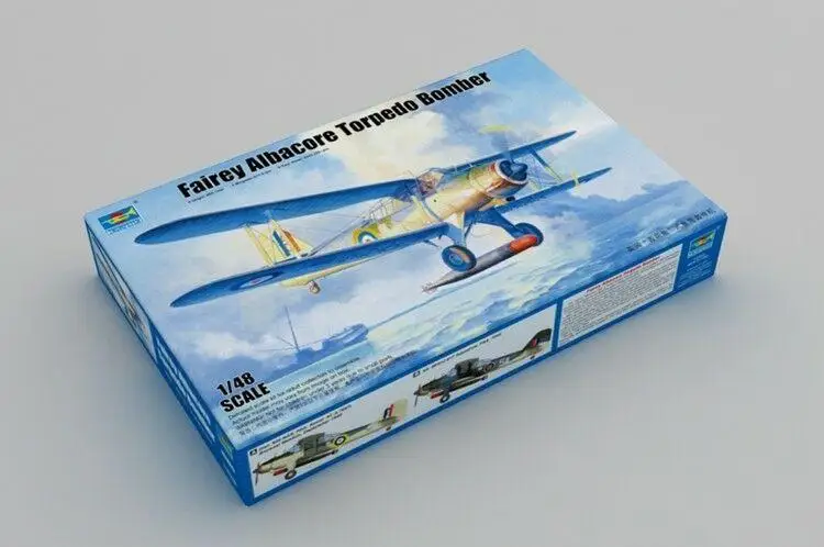 

Модель Trumpeter 1/48 02880 Fairey Albacore Torpe do, комплект модели бомбардировщика