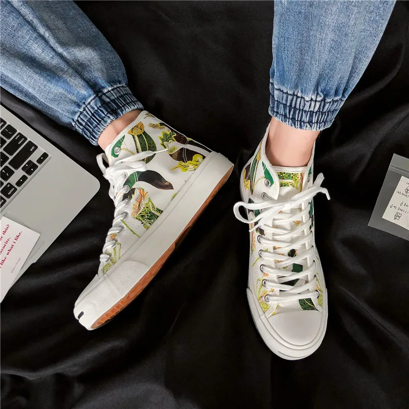 New Fashion Printed Canvas Shoes Men's Tennis Shoes Vulcanized Flower High Quality Leisure White Canvas Shoes Zapatos Hombre