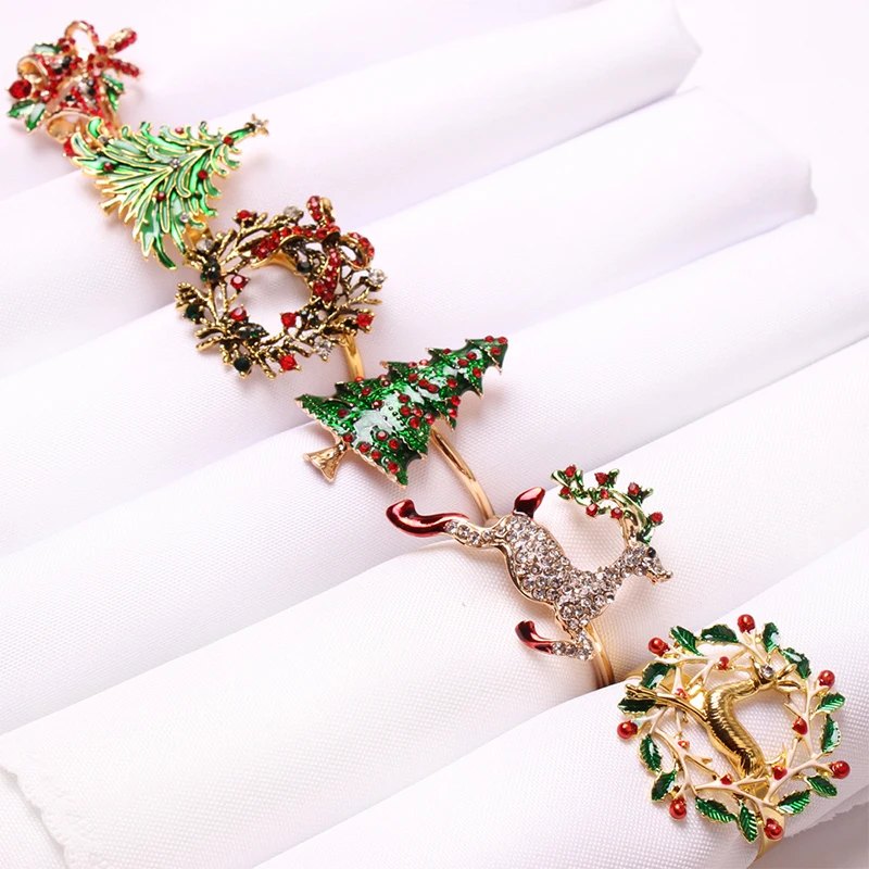 Christmas Napkin Ring Holders Metal Xmas Wreath Bell Elk Santa Napkin Holders Ring Wedding Banquet Hotel Dinner Table Decor