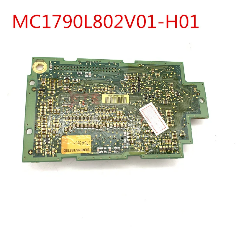 MC1790L802V01-H01 العاكس M440 سلسلة وحدة المعالجة المركزية لوحة تحكم اللوحة الأم