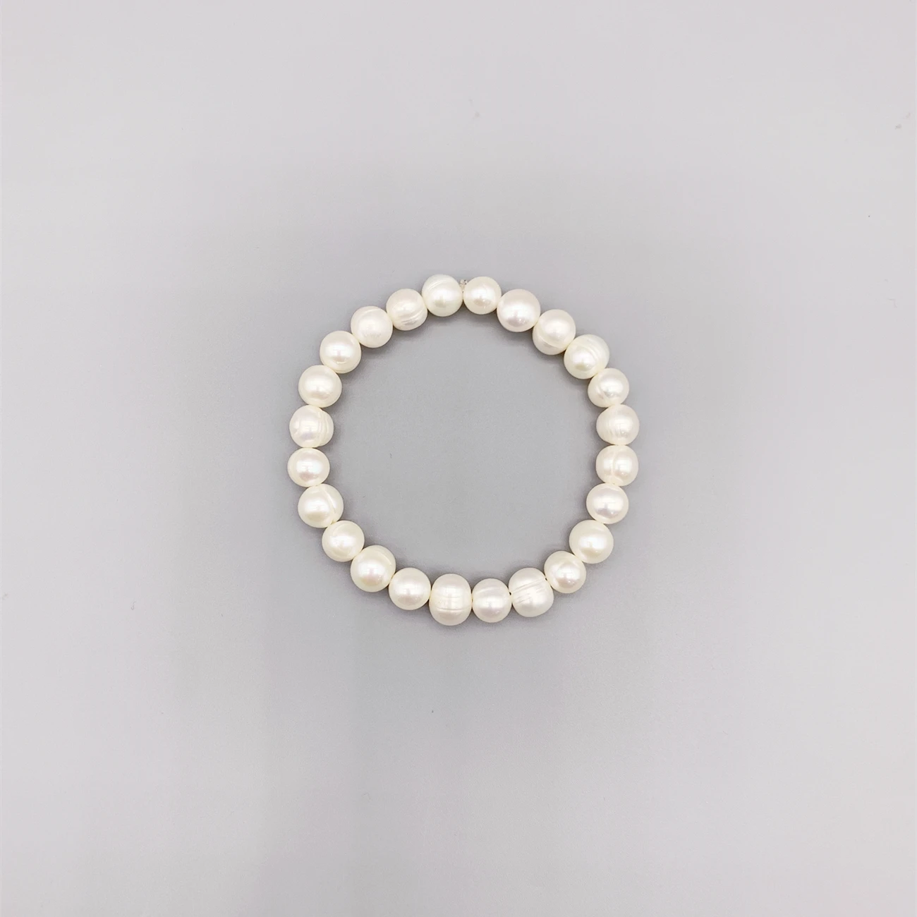 FoLisaUnique 8-9mm Freshwater White Pearls Bracelet For Women Gift Stretchy Casual Classic Bracelet