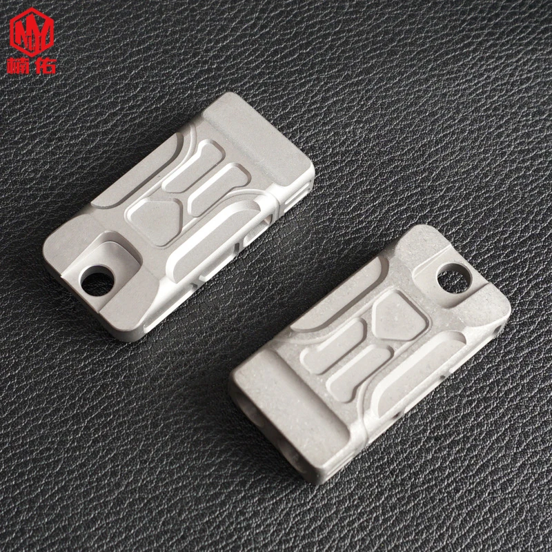 1PCS Titanium Alloy Dual Tube Dual Frequency Whistle EDC Pet Training Whistle Portable Boutique Tool