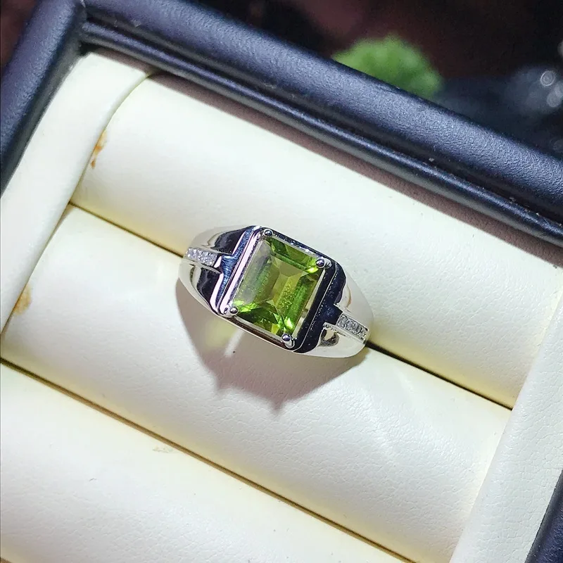 100% 925 sterling silver with natural peridot men's ring new