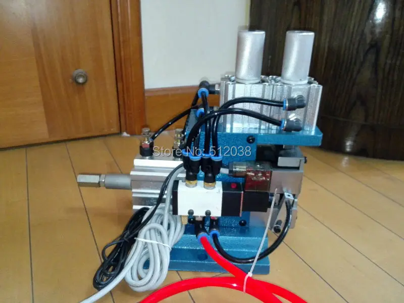 Khí Nén Dây Vũ Nữ Thoát Y Phẳng Dây Ruy Băng Không Dây Bóc Máy Dao Rọc Cáp 110V / 220V