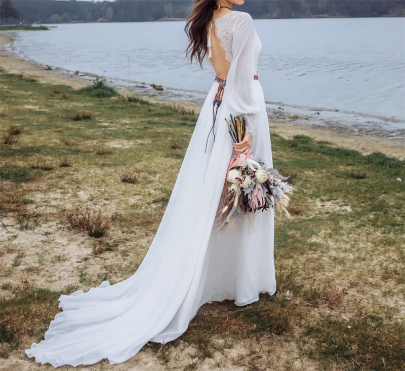 Vestido de boda de cola y cuello de barco, manga larga nupcial, corte en A, corte de encaje, Espalda descubierta, romántico