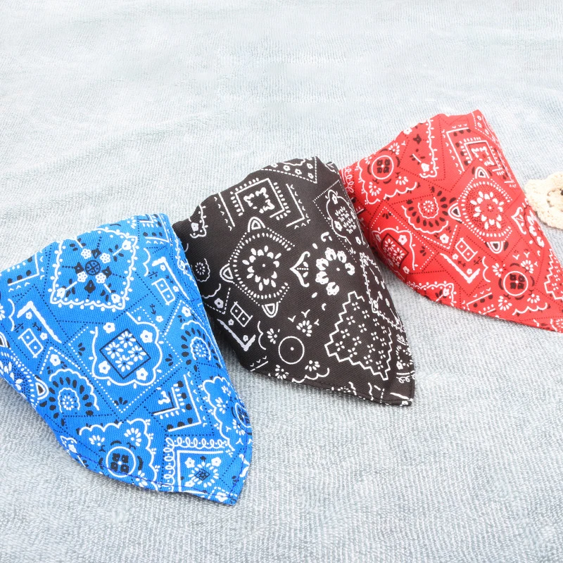 Tang grass pattern Shiba large and small dog Akita triangle scarf saliva towel collar scarf and Dog Ribbon Collar Saliva Scarf