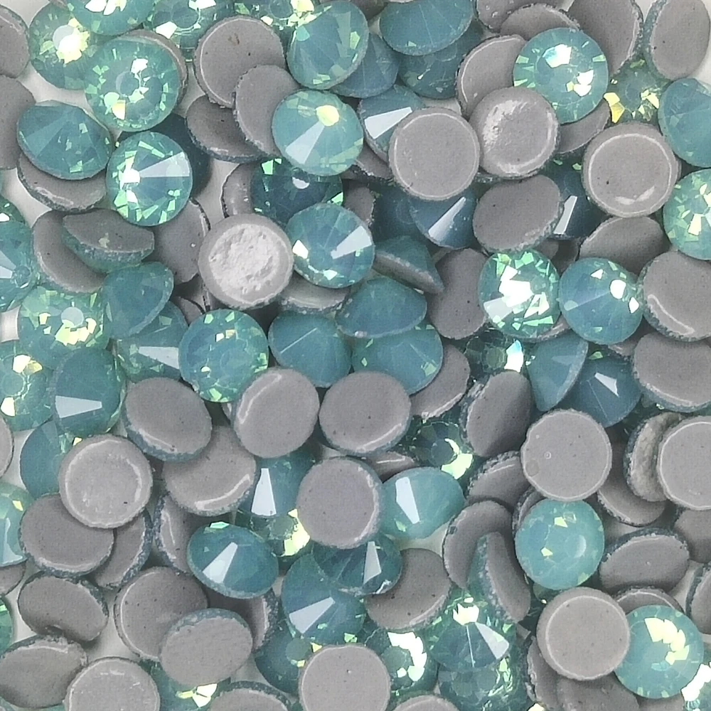 AAAA+Quality White Opal Flatback HotFix Rhinestones ss6 ss10 ss16 ss20 ss30 (2mm~8mm) Iron On Crystal Rhinestones