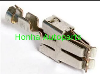 Free shipping auto parts 000 979 023 E terminal