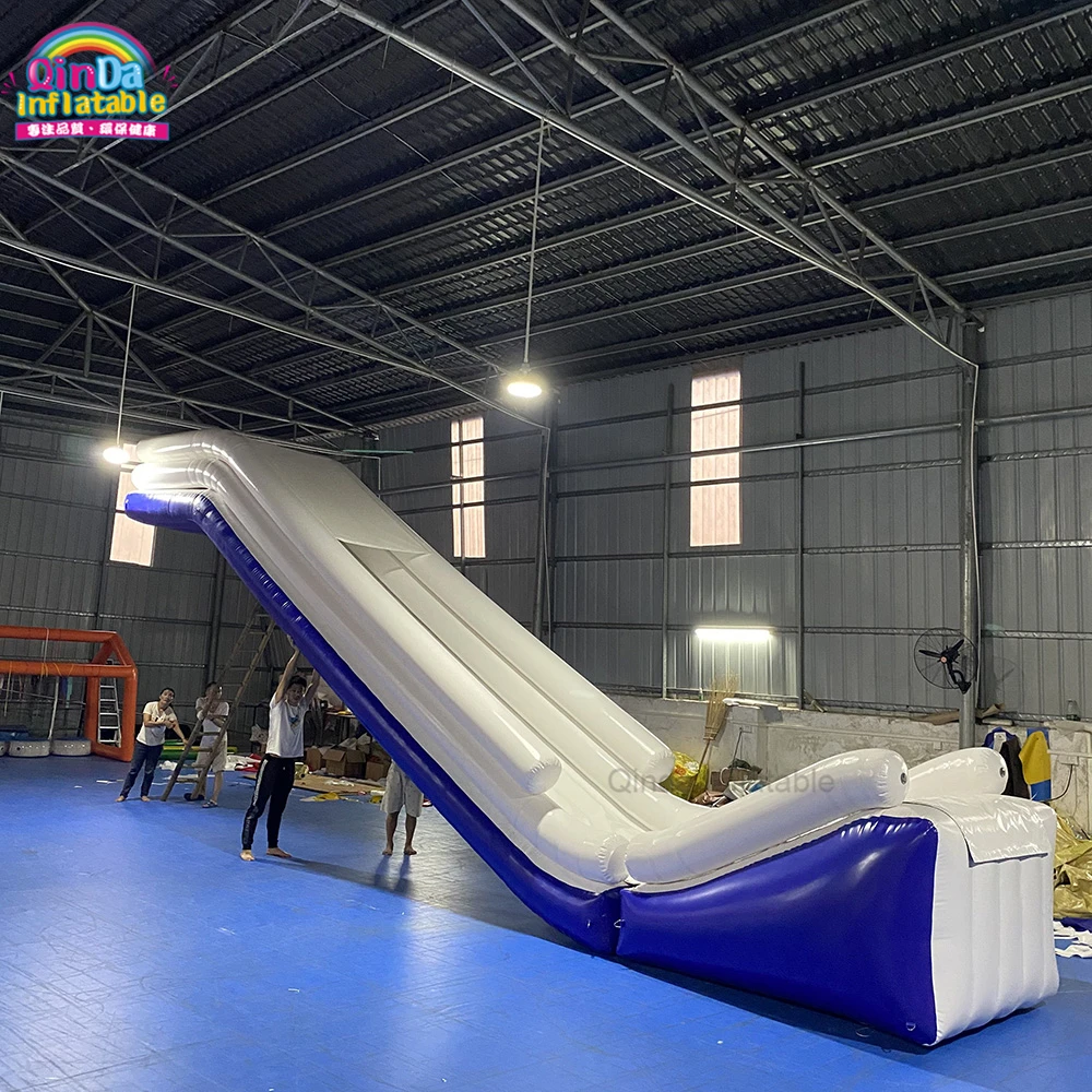 Aufblasbare Dock schwimmende Wasserrutsche PVC aufblasbare Yachtrutsche für Boot