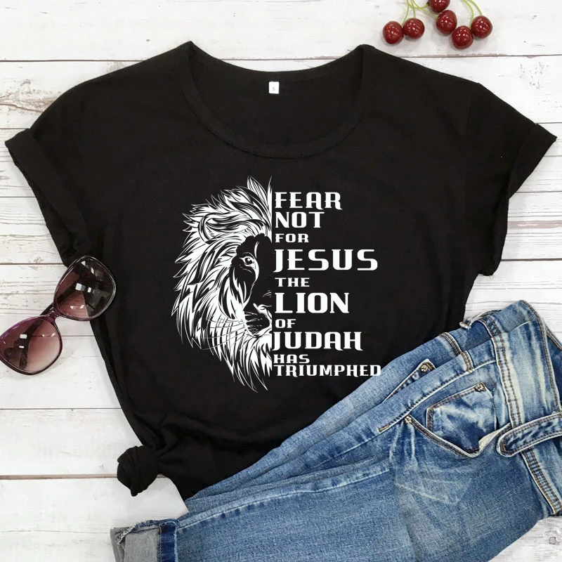 Fear Not For Jesus Lion T-shirt Aesthetic Unisex Christian Bible Top Tee Women Vintage Hipster Religion Tshirt