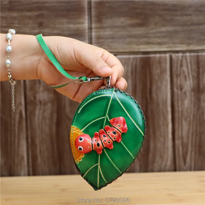 Monedero de cuero de hoja de árbol de oruga, mini funda de llave de tarjeta de cuero de vaca creativa hecha a mano, bolso de mano de embrague