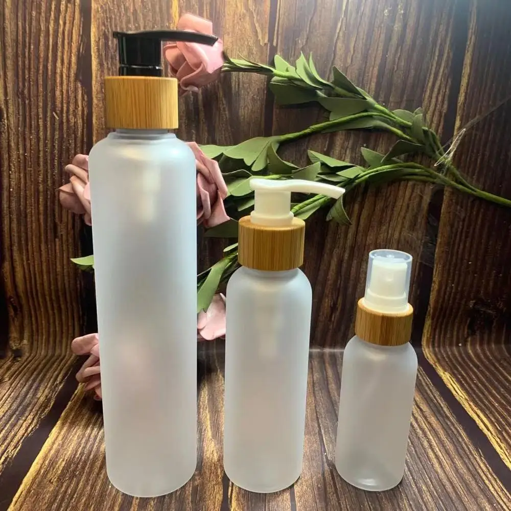 

Whoelsale bottles for cosmetics 60ml 120ml 150ml 250ml Frosted Plastic Bottle with Bamboo Lid Empty Cosmetic Toner Bottles