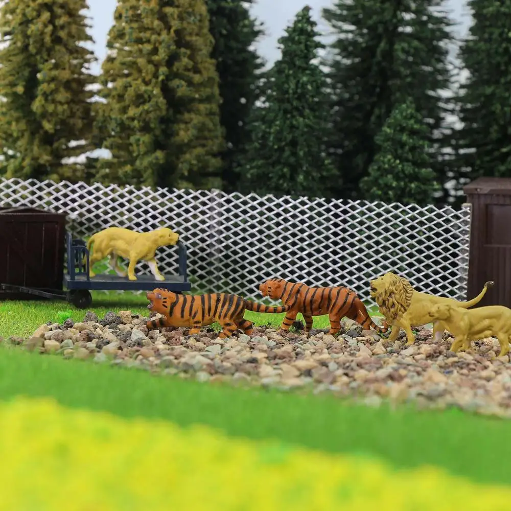 Evemodel Dieren 12 stks Modelspoor HO Schaal 1:87 Geschilderd PVC Tijgers Leeuwen Wild Dier Dierentuin Layout AN8715