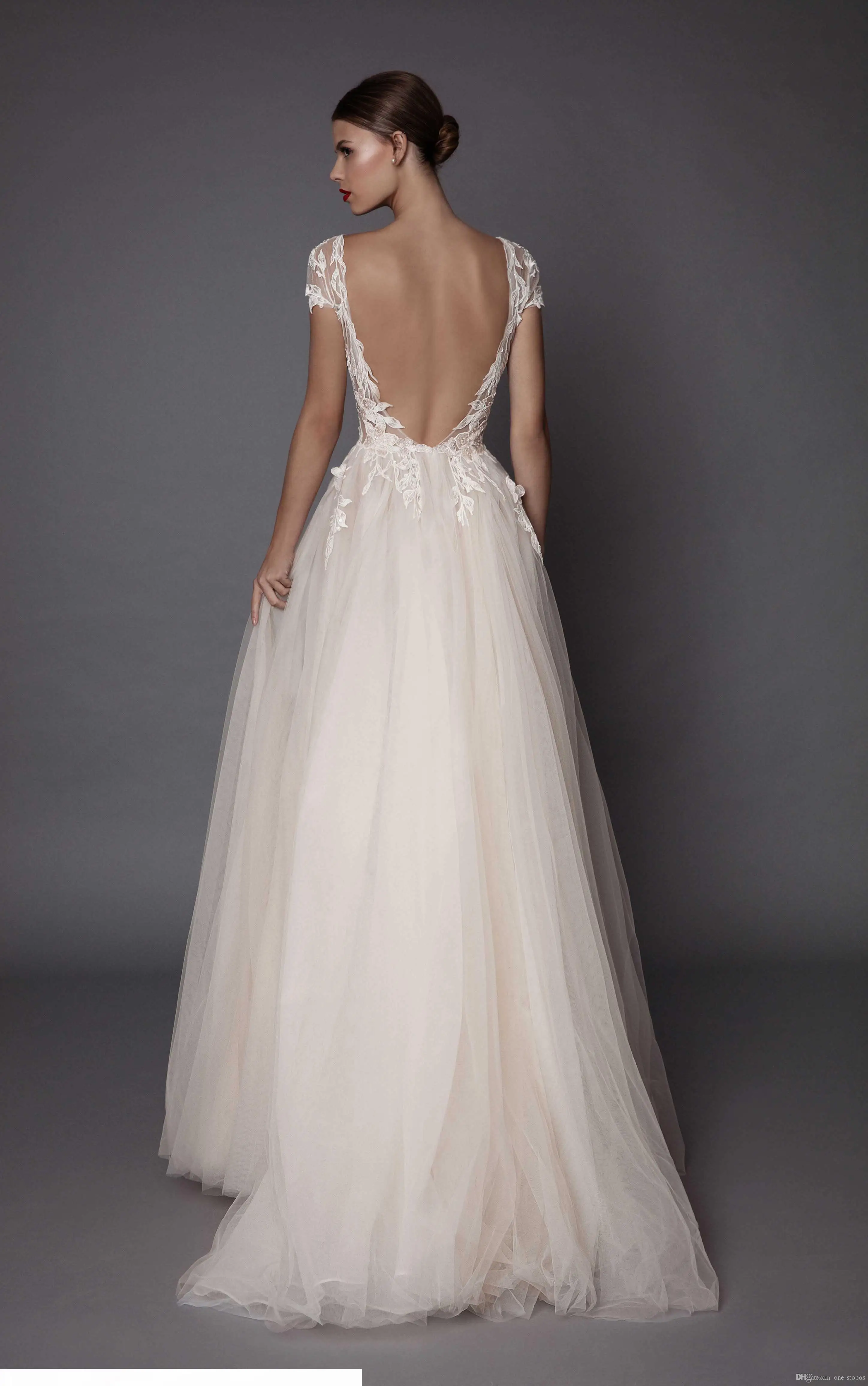 Robe de soirée longue en Tulle, tenue de soirée de standing, Sexy, avec des Appliques en dentelle, décolleté en v profond, dos nu, manches courtes, fente latérale, robe de bal de célébrité