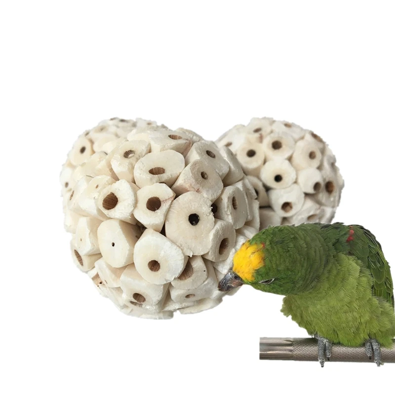 3 Pieces Bird Toys Natural Sola Balls Soft Chew Shred Foraging Toy for Parrot Parrotlet Budgie Finch Macaw 6cm/2.36in