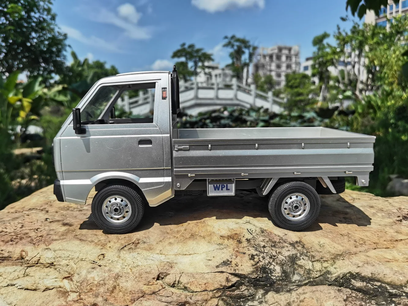 Wpl d12 1:10 2wd rc carro simulação deriva caminhão de escalada luz led on-road 260 motor escovado d12 carro 1/10 para crianças presentes brinquedos