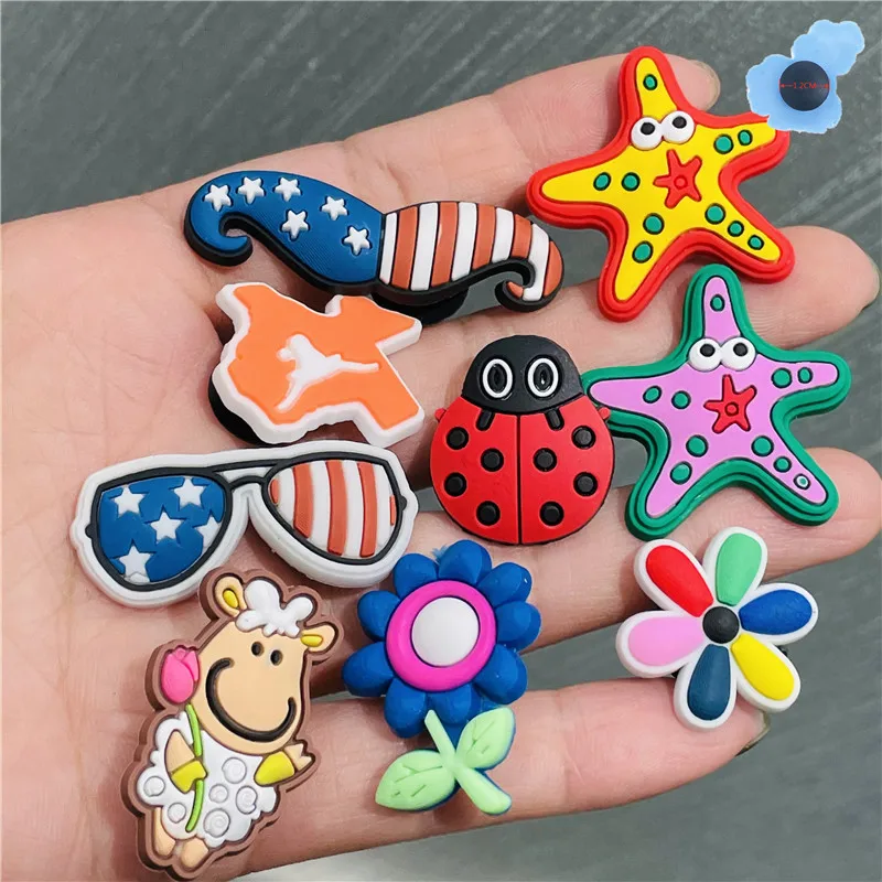 1Pcs Flowers Animals Starfish PVC Shoe Buckle Accessories Funny Shoes Decoration forcuteCharms Bracelets Kids Gifts