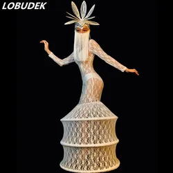 Robe longue en dentelle blanche avec pompon pour femme, coiffure masquée, robe de soirée pour boîte de nuit, chanteur, modèles de olympiques de scène, défilé, robe longue