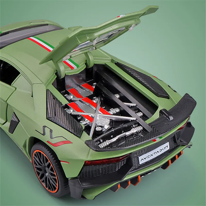 1:32 Aventador LP780-4 Alloy Sports Car Model Diecast Metal Toy Vehicles Car Model High Simulation Sound and Light Kids Toy Gift