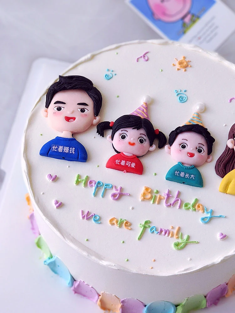 Wedding Cupcake Topper A family of four Cake Topper For Anniversary Valentine\'s Day Wedding Party Cake Decorations