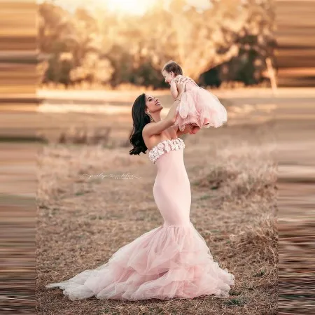 Lovely Pink Mother And Daughter Photo Shoot Dresses   Mermaid Slash Neck Handmade Flower Tulle Stretchy Mom   And Me Gown