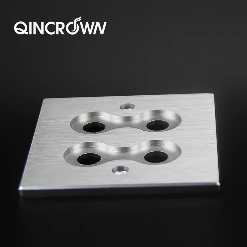 HiFI Mạ Vàng Khuếch Đại Loa Đầu Cuối Bảng Điều Khiển Bao Gồm Cả Liên Kết Bài Và Ổ Cắm