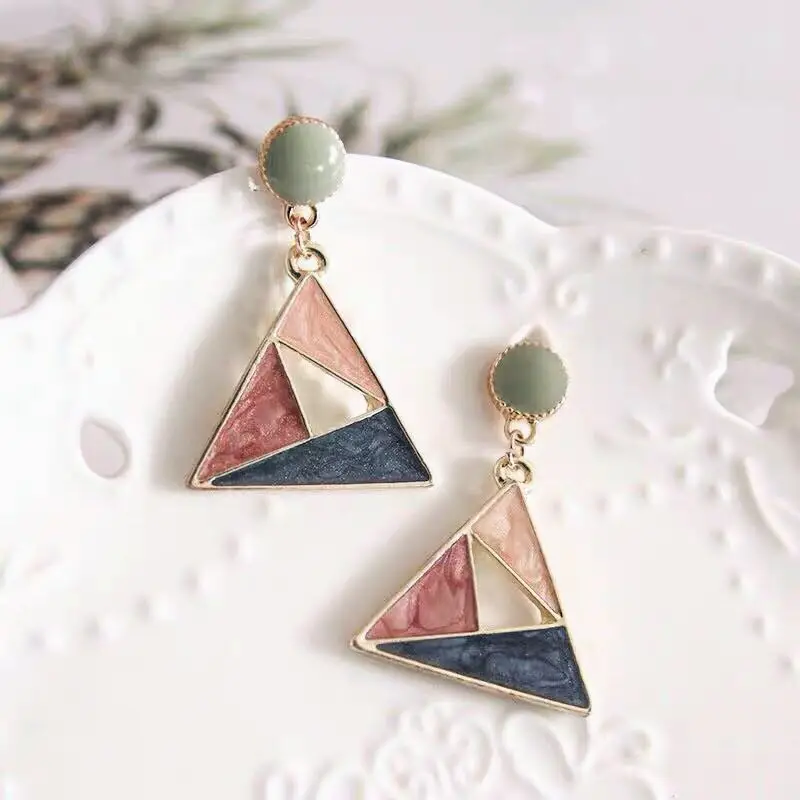 Metal Geometry Triangles Morandi Color Earrings Retro Fashion Simple Personality Glaze Stud Earrings Women Jewelry Accessories