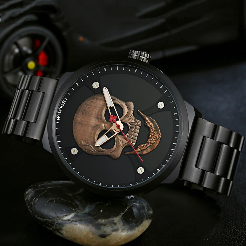 WWOOR Fashion Pirate Style Skull Watch Men Top Brand Luxury Men Waterproof Stainless Steel Quartz Wrist Watches Sports Men Clock