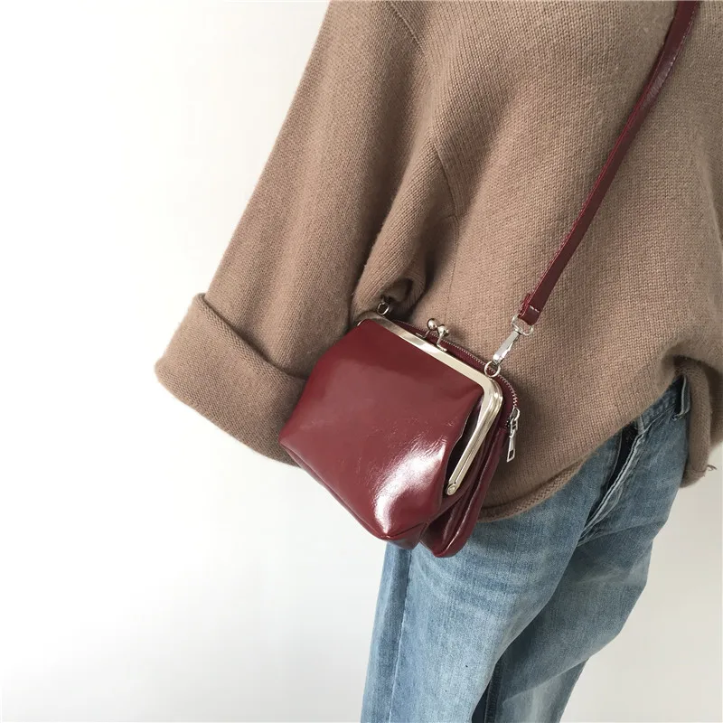 Vintage Women Shoulder Crossbody Messenger Bag PU Leather Fashion Double Kiss Lock Shell Bags Bag Women\'s Handbags free Gift