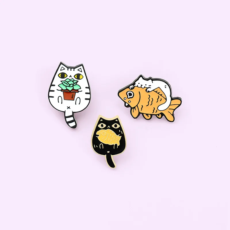 Cartoon Black/White Cat Potted Enamel Pin Yellow Fish Brooch Denim Jeans shirts bags Celebrated fashion Jewelry Gift for Friends