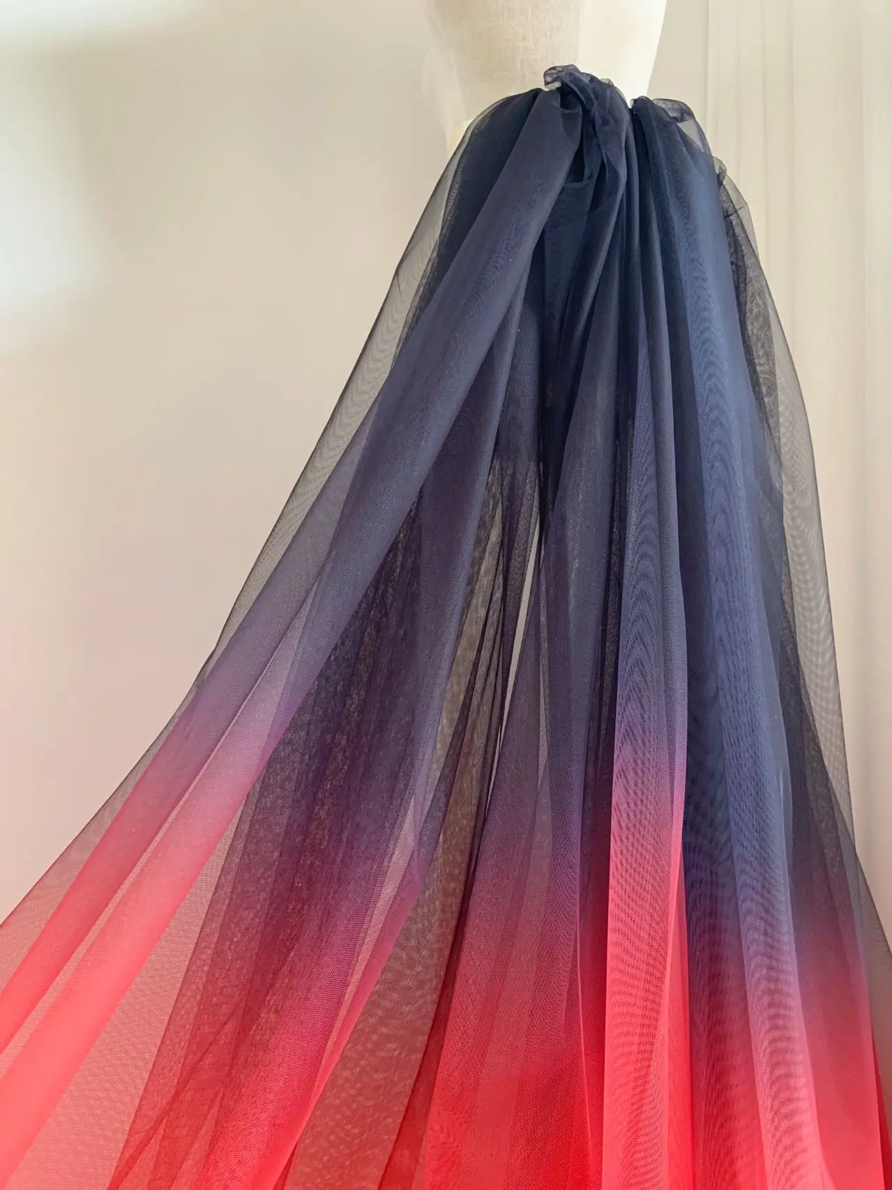 1/5 Yards Ombre Colors Tulle Dip Dye Lace Fabric Red and Blac Gradient Netting Gauze for Party Dress,Colorful Curtain,Girl Skirt