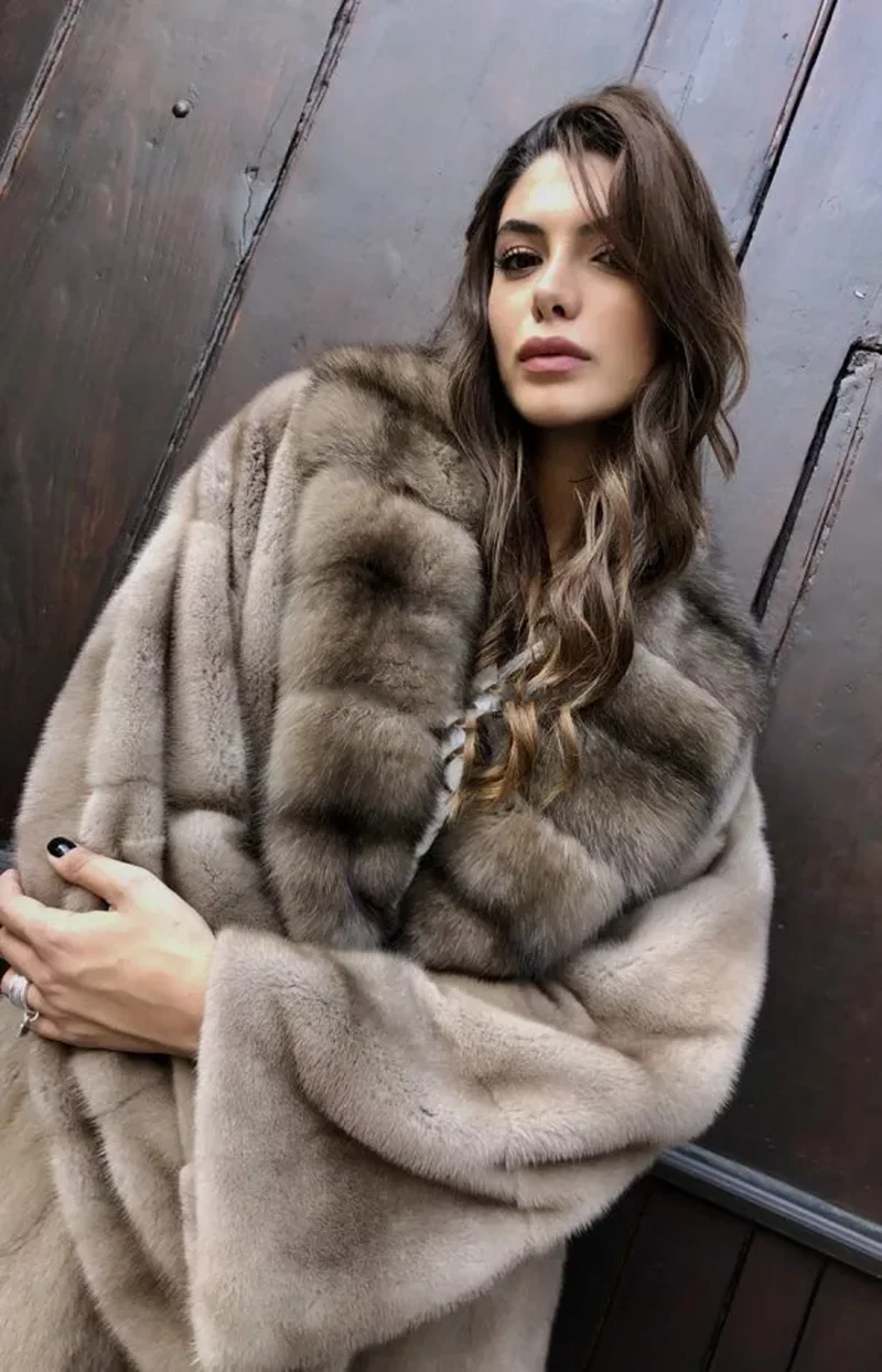 Natural Mink Coat Women Luxury Fashion Warm Outertwear 100% Real Fur Fox Collar Loose Gray Mink Fur Jacket Female 2023 New