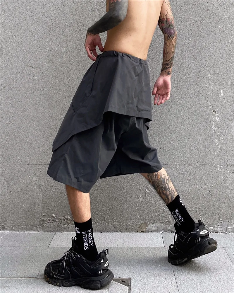 Men dark loose six-point pants male ins Japanese personality wide-leg skirt pants fake two pieces of casual shorts pants