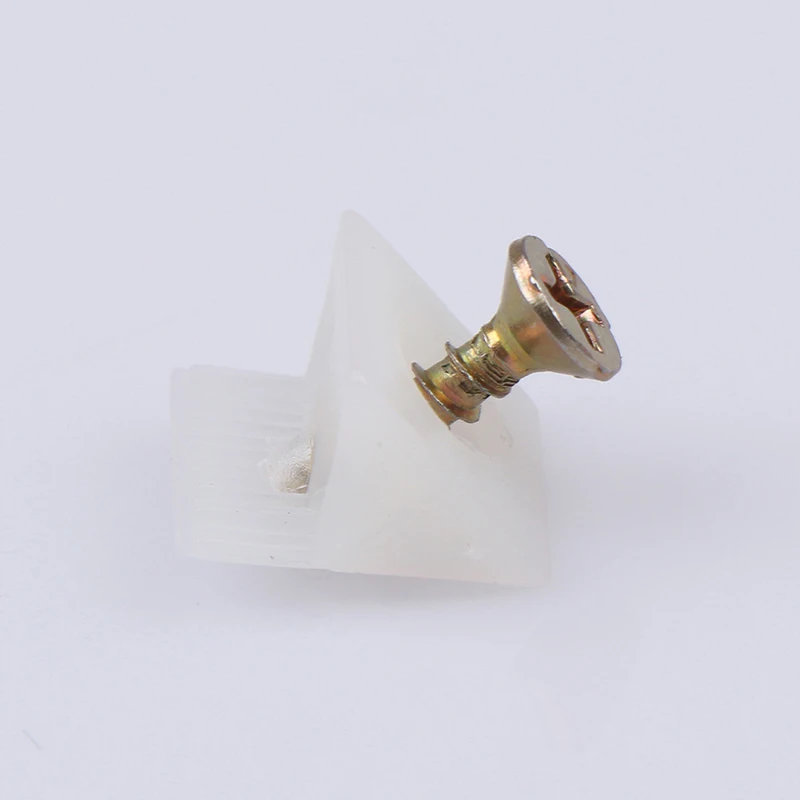 Bloque de soporte de esquina de plástico para muebles, ángulo de 45 grados, Panel trasero de armario con tornillos, 15x13x9,3mm, 20 unidades por lote