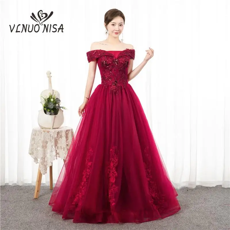 

Dark RED Quinceaneras Dress New 2023 Off The Shoulder For Banquet Lace Appliques Princess Gowns For Graduation Party Sequins