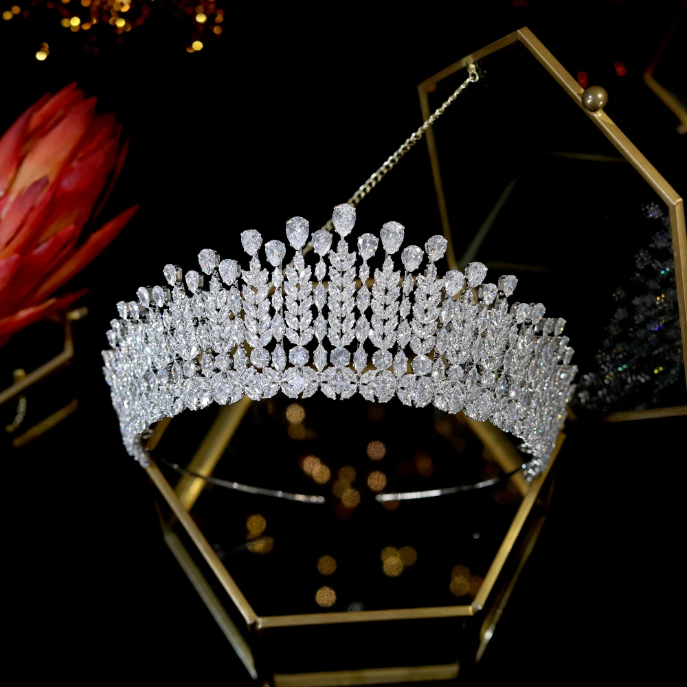 Shiny CZ Headdress ASNORA Bride Crowns Wedding Hair Accessories 16-Year-Old Adult Gift Princess Crown, Party Tiaras A01045