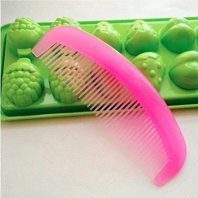 2pcs Crescent Tooth Candy Medium Tooth Sweet Plastic Women's Long Hair Is Not Easy To Break The Comb Sale