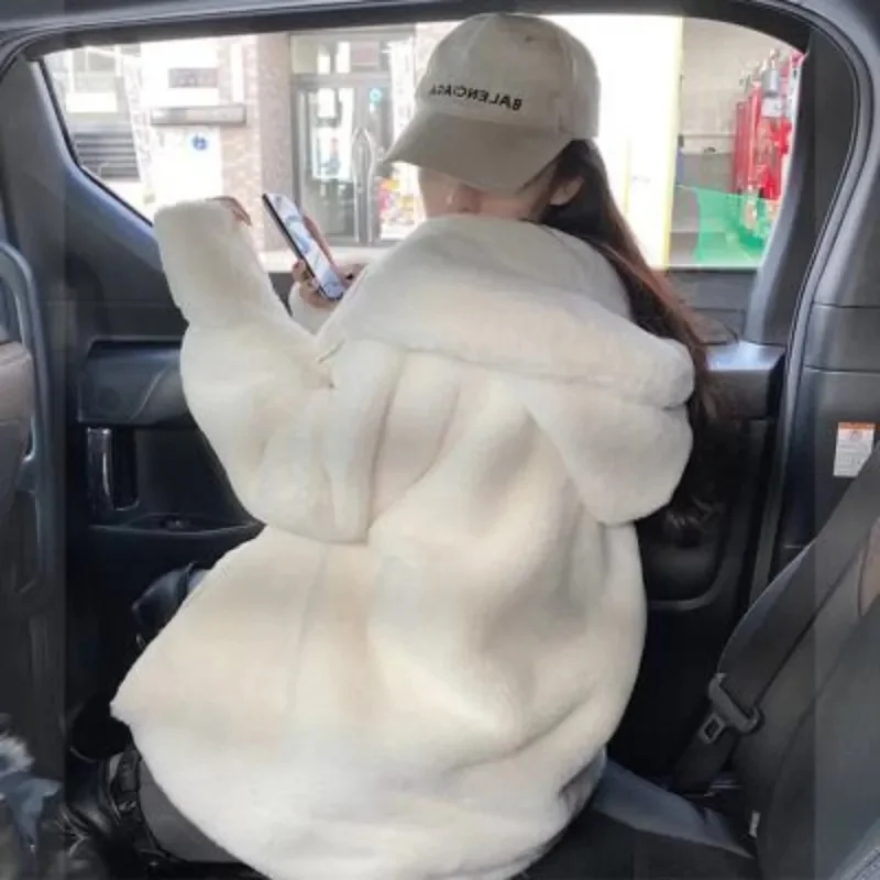 High Quality Quilted Thick Furry Coat Female Autumn And Winter Lamb Plush Imitation Mink Rex Rabbit Fur Coat Women Hooded Jacket