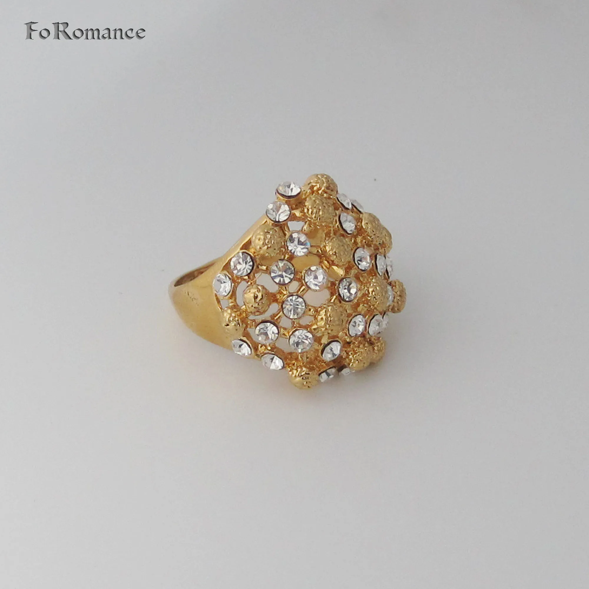 YELLOW GOLD PLATED VIVID FLOWER SHAPE  HIGH SHINNING CZ STONES RING THE FACE IS KIND IN ROUND SHAPE SIZE 7 8 9