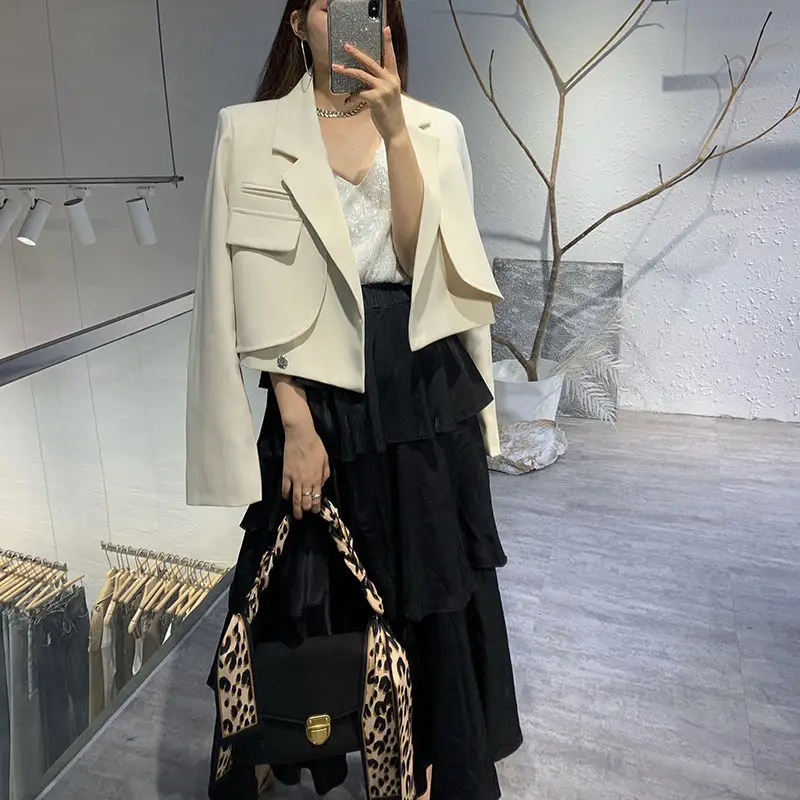 Elegant Chic Crop Suit Jacket For Women Long Sleeve Solid Color Short Blazer Outwear Ladies Korean Single Button Suit Top