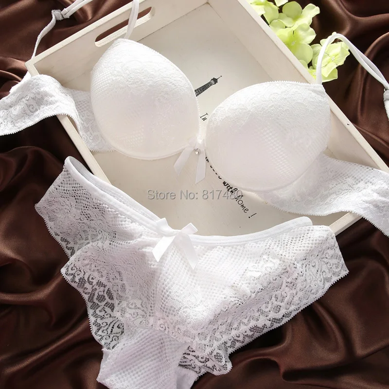 Women Lace French Bra Sets Seamless Underwear Backless Vest Sexy Panties Wireless Padded Hollow Out Ultrathin Briefs Female